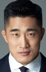 Ким Дон-хён